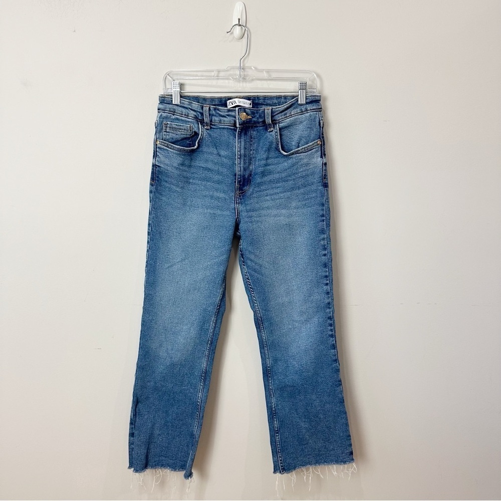Zara Mid Rise Flare Cropped Cut Hem Medium Blue - Picture 2 of 4